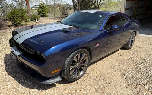 Blue 2014 Dodge Challenger SRT8