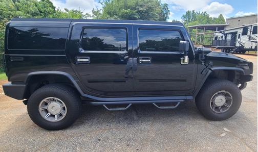 2004 Hummer H2 Base