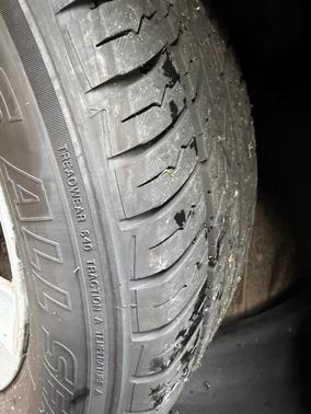 Gray 2011 Subaru Outback 2.5 i Limited