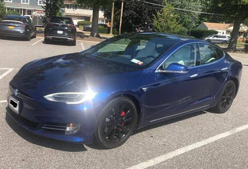Blue 2017 Tesla Model S 75