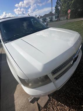 White 2007 Chevrolet Tahoe LS