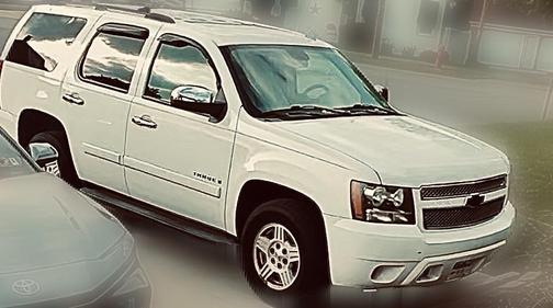 White 2007 Chevrolet Tahoe LS