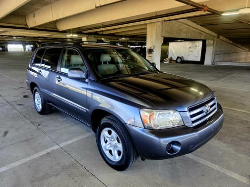 2006 Toyota Highlander Base