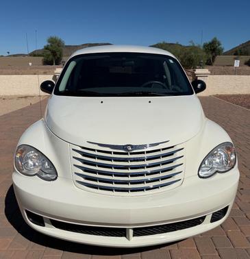 Beige 2007 Chrysler PT Cruiser Base