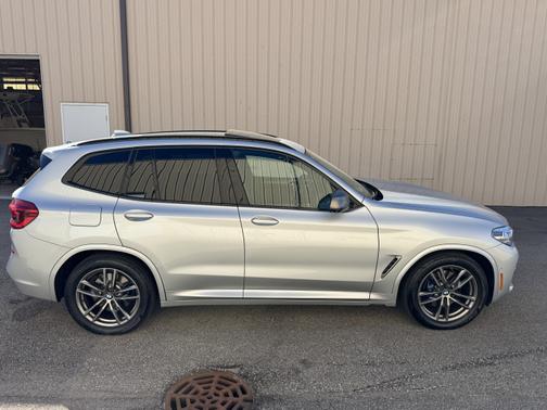 2019 BMW X3 M40i