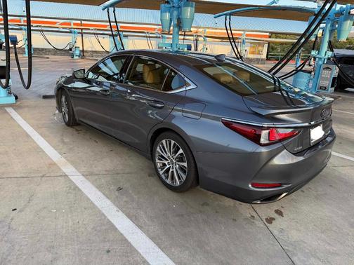 Gray 2021 Lexus ES 350 Base