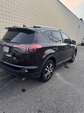 2016 Toyota RAV4 LE