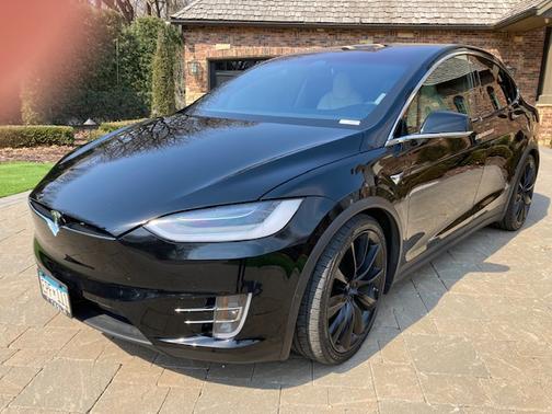 Photo 1 of 12 of 2020 Tesla Model X Performance