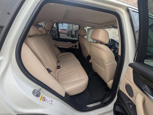 White 2016 BMW X5 xDrive50i