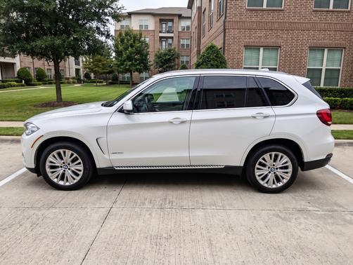 White 2016 BMW X5 xDrive50i