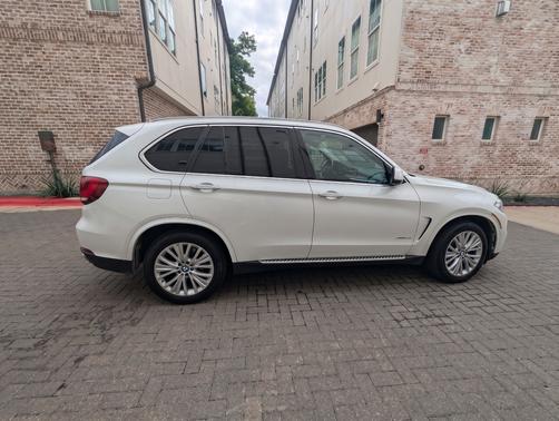White 2016 BMW X5 xDrive50i