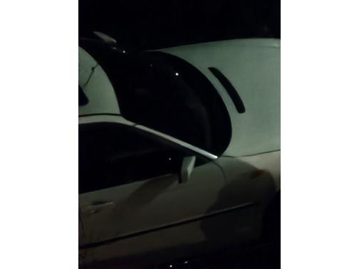 White 2003 BMW 325 i