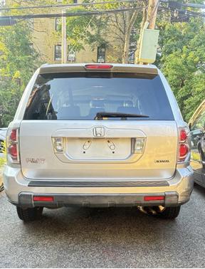 Silver 2008 Honda Pilot VP