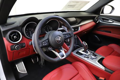 2021 Alfa Romeo Stelvio Ti