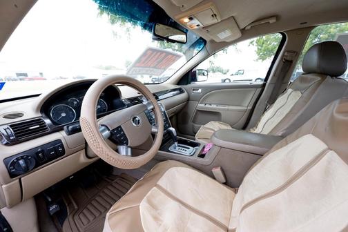 Red 2007 Mercury Montego Base