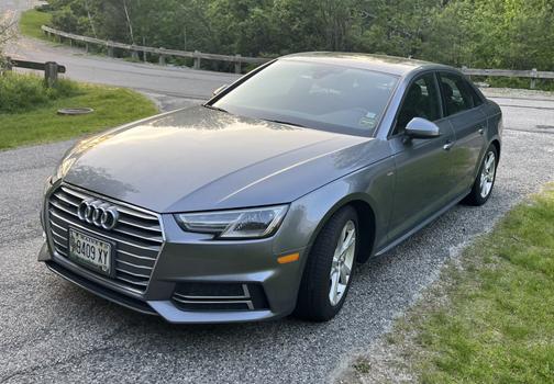 2018 Audi A4 2.0T Premium