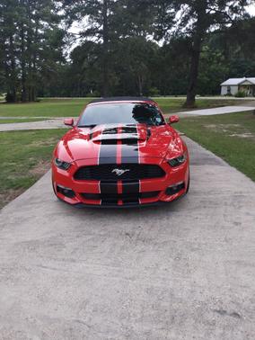 Red 2015 Ford Mustang V6