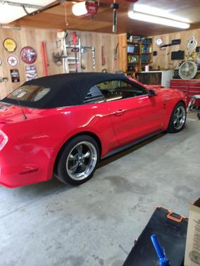 Red 2015 Ford Mustang V6