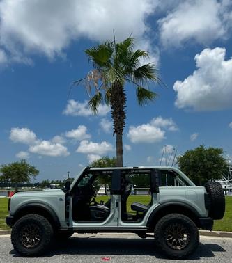 2023 Ford Bronco Black Diamond Advanced