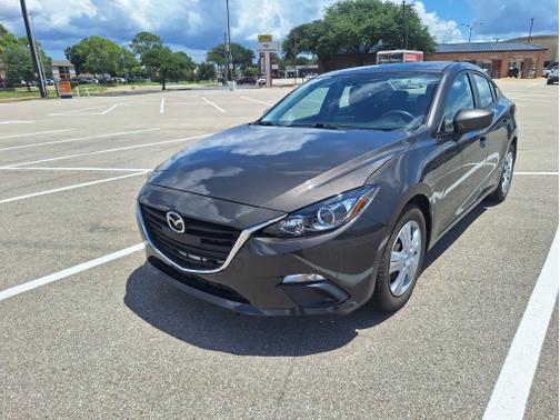 Gray 2016 Mazda Mazda3 i Sport