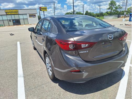 Gray 2016 Mazda Mazda3 i Sport