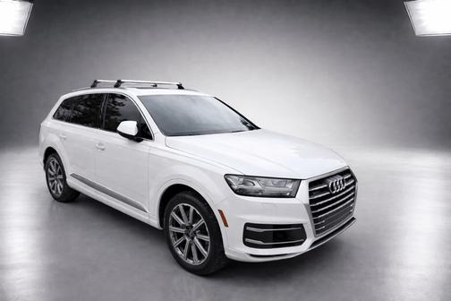 2019 Audi Q7 55 SE Premium