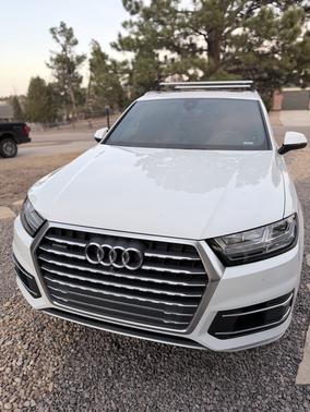 2019 Audi Q7 55 SE Premium
