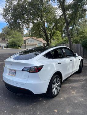 White 2021 Tesla Model Y Long Range