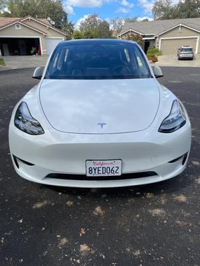 White 2021 Tesla Model Y Long Range