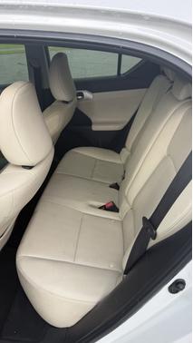 2012 Lexus CT 200h Premium