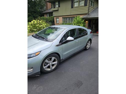 2013 Chevrolet Volt Base