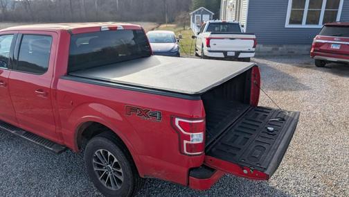 Red 2018 Ford F-150 XLT