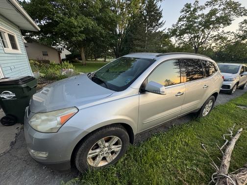 2011 Chevrolet Traverse LT