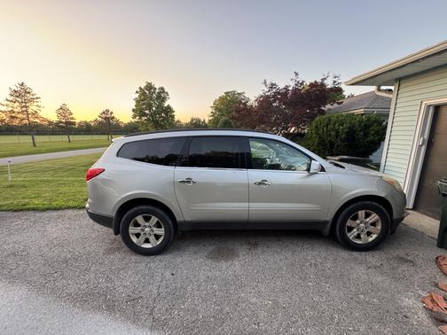 2011 Chevrolet Traverse LT