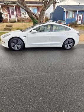 2020 Tesla Model 3 Standard Range