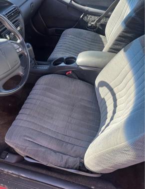 Red 1995 Pontiac Grand Prix SE