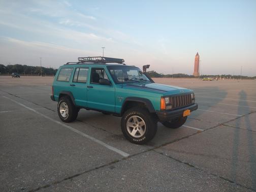 1996 Jeep Cherokee SE