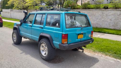 1996 Jeep Cherokee SE