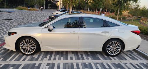 White 2021 Toyota Avalon Limited
