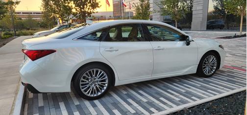 White 2021 Toyota Avalon Limited
