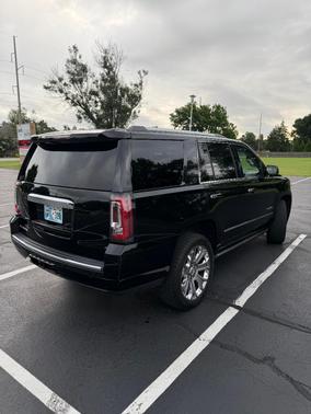 Black 2016 GMC Yukon Denali