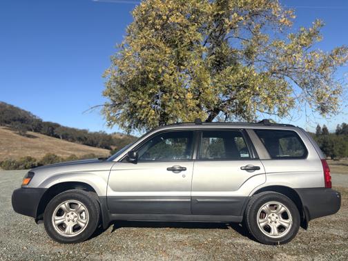 2005 Subaru Forester 2.5 X