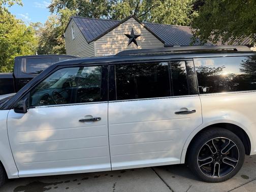 White 2014 Ford Flex Limited