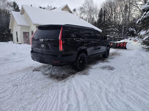 2025 Cadillac Escalade ESV Sport Platinum