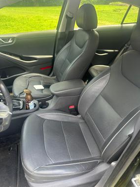 Black 2019 Hyundai IONIQ Hybrid Limited