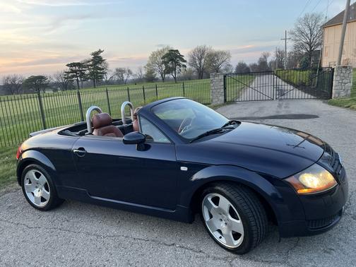 2002 Audi TT Roadster quattro
