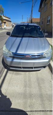 Silver 2010 Ford Focus SE