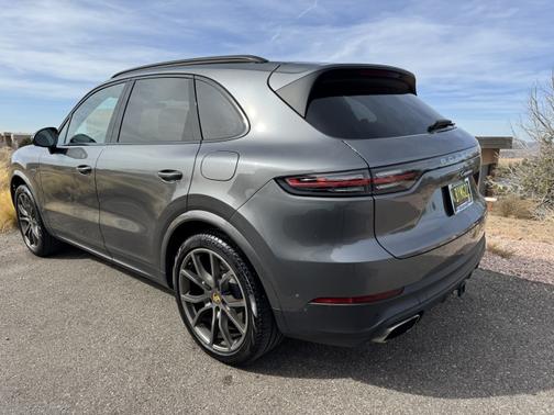 2020 Porsche Cayenne E-Hybrid