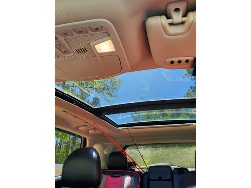 Photo 5 of 15 of 2018 Ford Edge Titanium