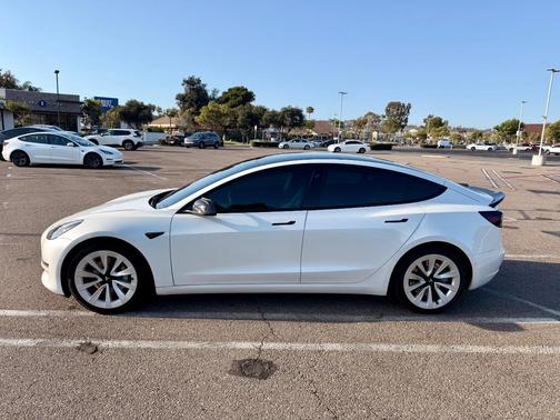 White 2021 Tesla Model 3 Long Range